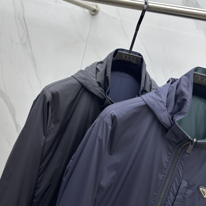 Pra*a outwear